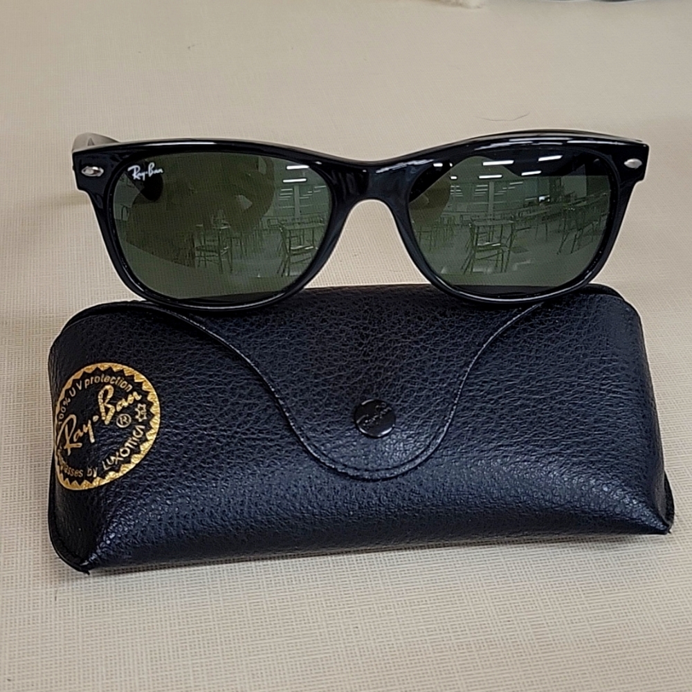Ray-Ban Wayfarer sunglasses